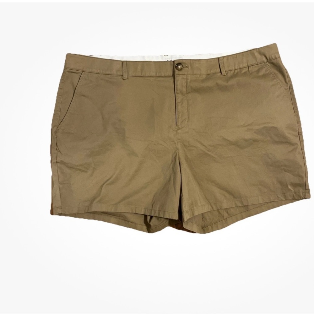 26 W New Women’s Ava & Viv Stretch Carmel Brown Mid Rise Chino Shorts vaca,